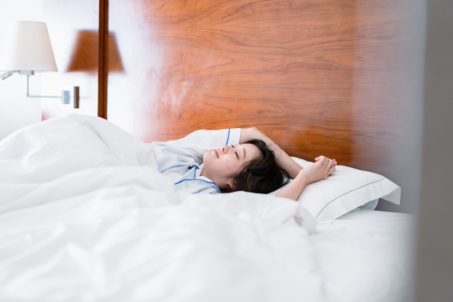 「寝不足」は体に悪い?