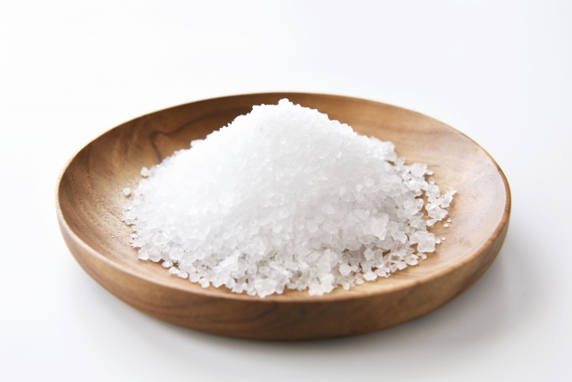 塩分過多の日本人はむくみやすい?